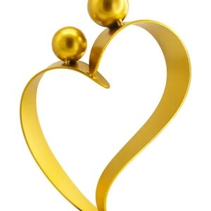 Elegant Gold Heart-Shaped Table Top Sculpture